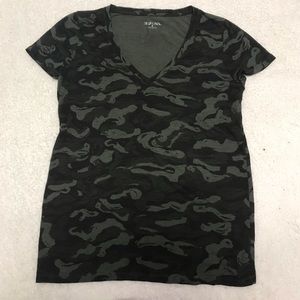 V neck T-shirt